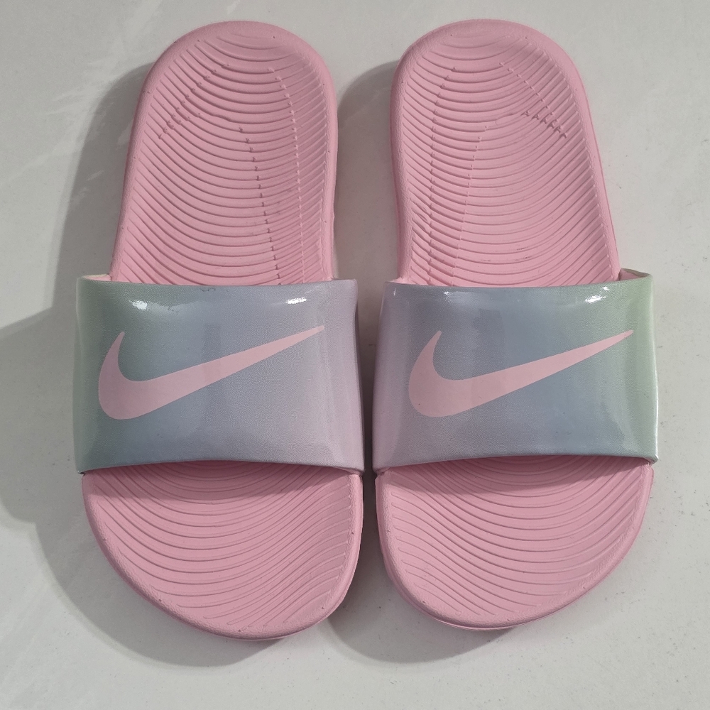 Nike Little Girls Pink Iridescent Shimmer Comfy Kawa Slide Sandals Size 1 NEW